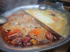 -湊湊火锅·茶憩(上海合生汇店)