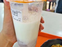 -CoCo都可(湖滨银泰店B区店)