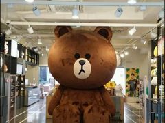 -LINE FRIENDS Garosu-gil Flagship Store