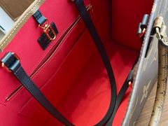 -LV路易威登(杭州万象城店)