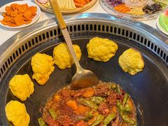 -哈尔滨烧烤·山河村铁锅炖(交大店)