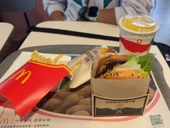 -麦当劳(东方时代广场分店)