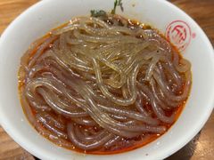 -万记麻辣烫国展总店