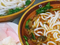 -花溪牛肉粉(八鸽岩店)