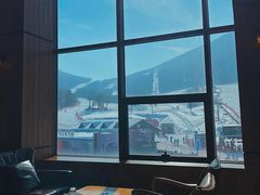 -中旅松花湖滑雪场