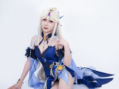 -米游妙妙屋cosplay换装自拍摄影体验馆