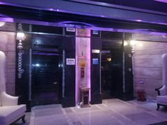 -蓝尊量贩(黄河路店)