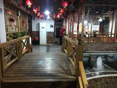 大堂-缘福乡村铁锅炖民宿(八达岭店)