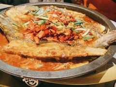 -鸣记脆皮烤鱼·海鲜烤鱼(三八广场店)