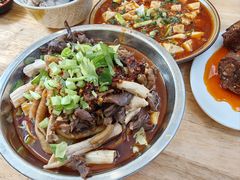 -雷祖芳老妈蹄花店
