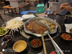-重庆风光老灶火锅城(同德广场店)