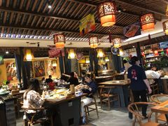 大堂-来涮蜀鲜货火锅串串香(菜市口店)