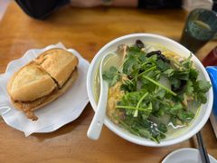 鸡汤米粉-荣晖咖啡美食(司打口店)