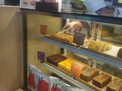 面包甜点陈列柜-满满元气和田大枣糕·蛋糕(朝阳大悦城店)