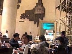 大堂-上海齐鲁万怡大酒店·辣椒屋咖啡厅