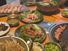 -那胡同里的小烤肉馆(开发区万达店)