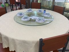 -湘里湘亲饭店(闸坡店)