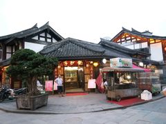 门面-龙抄手(文殊坊店)