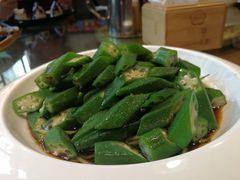 凉拌秋葵-靠山屯东北农家菜(八龙桥雅苑店)