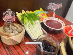 -沙胆彪炭炉牛杂煲(上海日月光广场店)