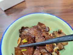 凉拌牛肉-万方圆拌粉瓦罐汤(五湖国际店)