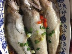 -金小悦饭堂(中禾店)