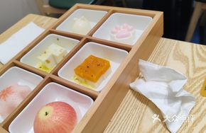 Six-Part Dim Sum