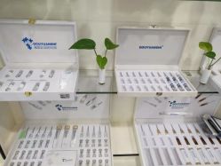 -痘院士专业祛痘皮肤管理