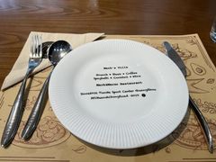 -Mark&Mars Restaurant