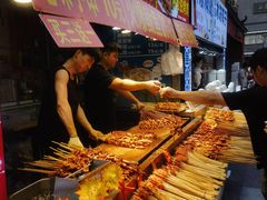 -东门町美食街