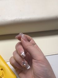 -UGIRL有个美甲
