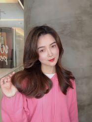 -东秀护肤造型