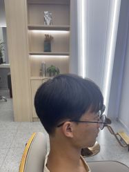-D.G造型·烫发染发接发