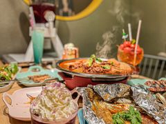 -街角等你.大连海鲜烧烤.经典铁板海鲜串(西安路店)