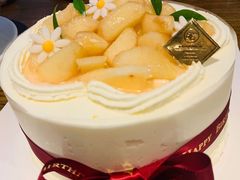 蜜桃奶油蛋糕-卷心卷意·轻甜蛋糕(新光天地店)