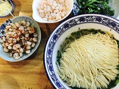 三虾面-朱洪元苏式面馆(绿宝广场店)