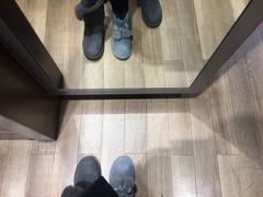 -UGG(燕莎奥特莱斯购物中心店)