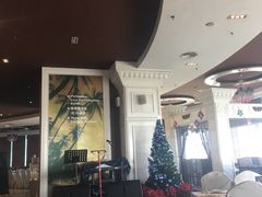 -荣誉国际酒店-云顶旋转餐厅