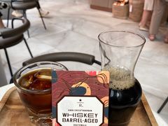 -星巴克臻选(成都太古里店)