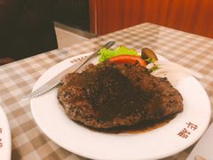 -华梅西餐厅(哈尔滨中央大街店)
