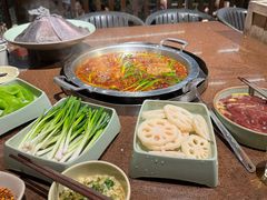 -巴倒烫陆派火锅山庄(南山总店)