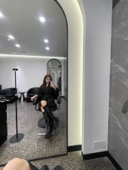 -SWANK SALON
