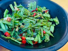 猪油渣炒空心菜梗子-聚味瞿记·龙虾堂(树木岭店)