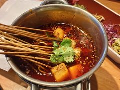 -华府九号海鲜烧烤大排档(龙域店)