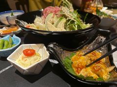 -山川小町·极番烧肉(新地假日广场店)