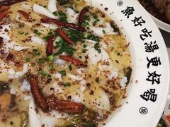 -江渔儿酸菜鱼(港湾1号店)