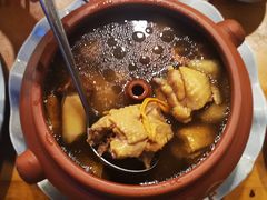 野生菌汽锅鸡-小厨子私房菜·云南美食店