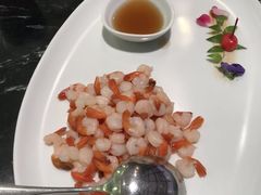 手剥河虾仁-蝶园·装修中(BFC外滩金融中心店)