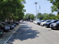 -安河桥北站-B东北口p+r停车场