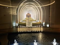 -涨巢·潮玩水疗局